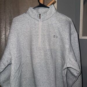 ALO Yoga Men’s Light Gray Half-Zip Sweater